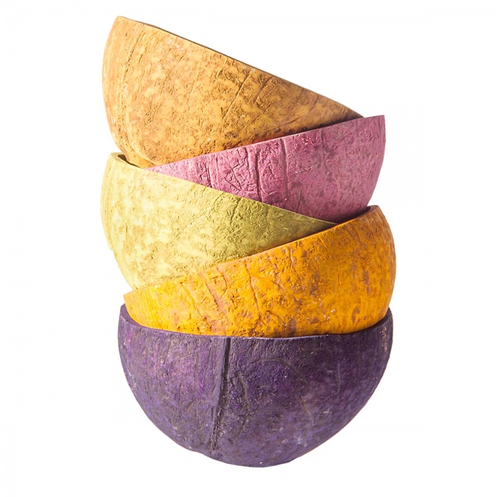 Kokosschale Becher Set in Farbe ( 6 Farben je 2 Stück - ca. Ø 10-13cm )