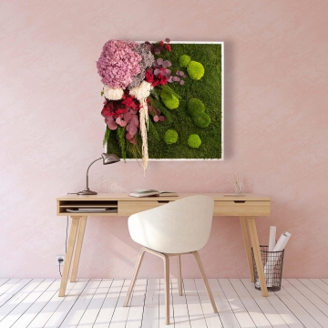 Moosbild Wald- & Ballenmoos mit Hortensien rosé 80 x 80 cm Tischlerrahmen weiß